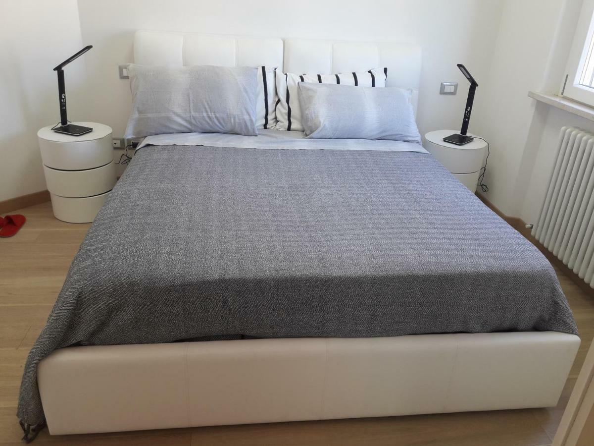 Atelier Marche Apartment Castelfidardo Bagian luar foto